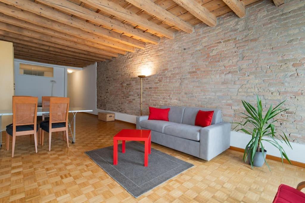 Enjoy Home - Appartamento Orologio, Piazza Dei Signori Падуя Экстерьер фото